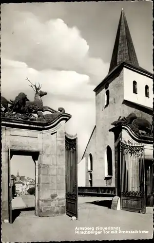 Ak Arnsberg im Sauerland Westfalen, Hirschberger Tor mit Probstkirche