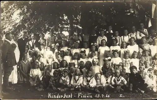 Foto Ak Fissau Eutin in Ostholstein, Kinderfest 1926, Gruppenaufnahme