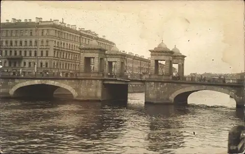 Foto Ak Leningrad Sankt Petersburg Russland, Brücke, Flusspartie