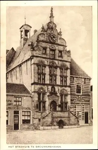 Ak Brouwershaven Zeeland, Stadhuis, Café