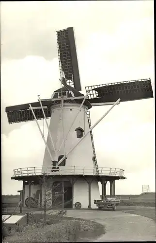 Ak Oud Vossemeer Zeeland Niederlande, Korenmolen De Jager of Zeldenrust