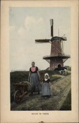 Ak Veere Zeeland Niederlande, Molen, Frau mit Schubkarre, Kuh