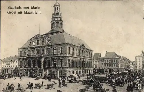 Ak Maastricht Limburg Niederlande, Stadhuis met Markt