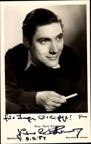 Ak Schauspieler Peter René Körner, Portrait mit Zigarette, Grimm, Autogramm
