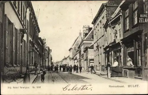 Ak Hulst Zeeland Niederlande, Steenstraat, Passanten