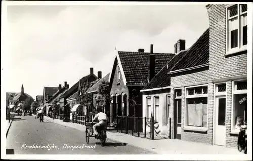 Ak Krabbendijke Zeeland, Dorpsstraat