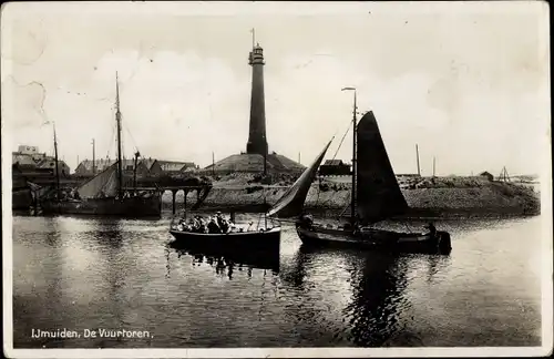 Ak IJmuiden Ymuiden Velsen Nordholland, de Vuurtoren, Leuchtturm, Boote