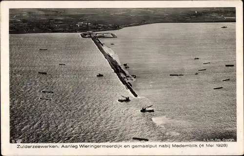 Ak Wieringermeer Hollands Kroon Nordholland Niederlande, Polder, Aanleg van de dijk nabij Medemblik