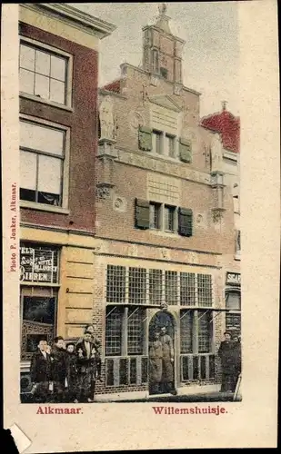 Ak Alkmaar Nordholland Niederlande, Willemshuisje, Gruppenbild Arbeiter