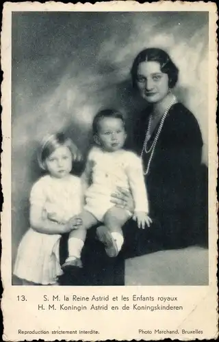 Ak Astrid von Schweden, Königin von Belgien, Prinzessin Josephine Charlotte, Prinz Baudouin