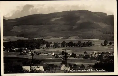 Ak Ober Cunewalde in der Oberlausitz, Panorama mit dem Czorneboh