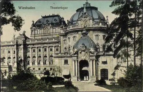 Ak Wiesbaden in Hessen, Theater, Theaterfoyer