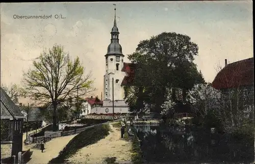Ak Obercunnersdorf Kottmar in der Oberlausitz, Dorfpartie, Kirche