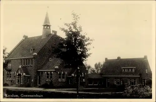 Ak Koudum Friesland Niederlande, Gemeentehuis