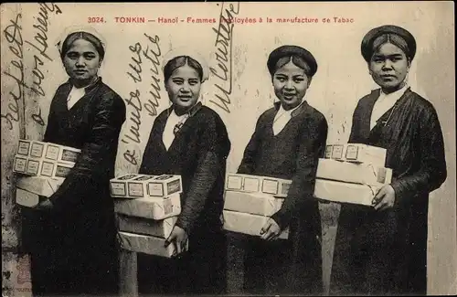 Ak Hanoi Tonkin Vietnam, Femmes employees a la manufature de Tabac