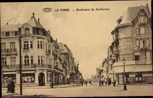Ak La Panne De Panne Westflandern, Boulevard de Dunkerque, Cafe de la Plague