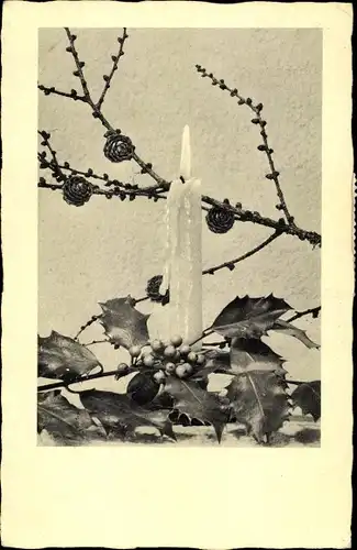 Ak Weihnachten, Brennende Kerze, Stechpalme
