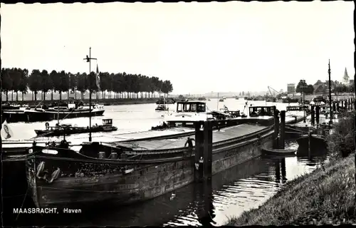 Ak Maasbracht Limburg Niederlande, Haven, Lastkähne