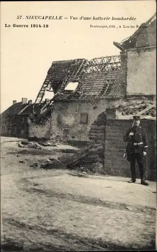 Ak Nieuwcapelle Nieucapelle Westflandern, Vue d'une batterie bombardée