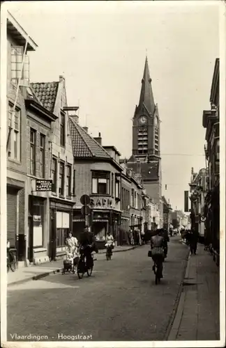 Ak Vlaardingen Südholland, Hoogstraat, Geschäfte, Passanten