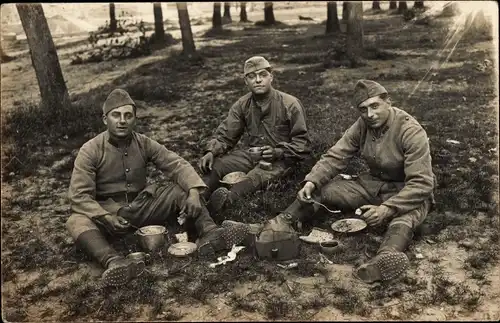 Foto Ak Französische Soldaten in Uniformen