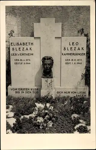 Ak Grab von Leo und Elisabeth Slezak, Büste, Kreuz