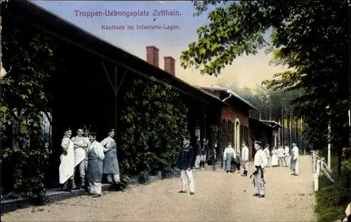 Ak Zeithain in Sachsen, Truppenübungsplatz, Kantinen im Infanterie Lager, Soldaten