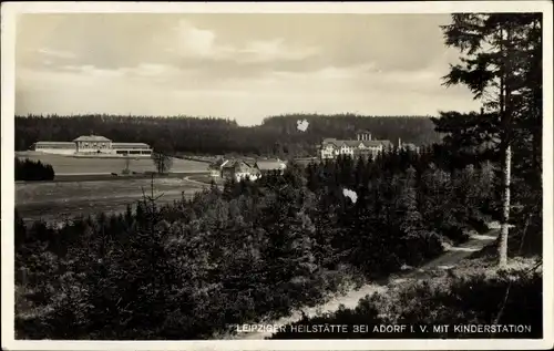 Ak Adorf im Vogtland, Leipziger Heilstätte mit Kinderstation, Panorama