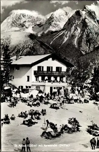 Ak Mittenwald in Bayern, Karwendel, Hotel St. Anton, Liegestühle