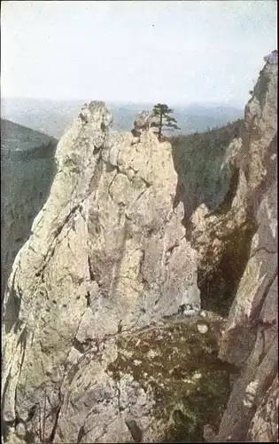 Ak Niederösterreich, Partie am Peilstein, Blick auf den Felssporn