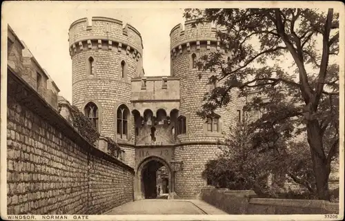 Ak Windsor Berkshire England, Norman Gate