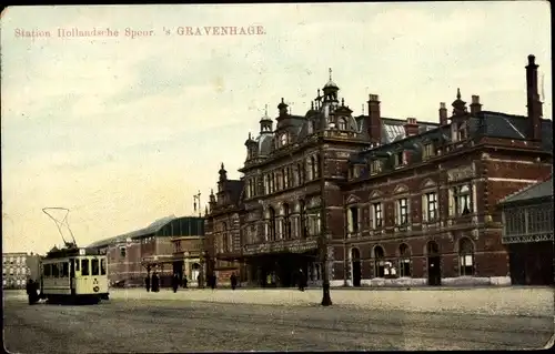 Ak 's Gravenhage Den Haag Südholland, Station Hollandsche Spoor, Bahnhof, Straßenbahn