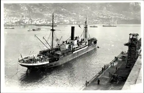 Foto Madeira, Dampfer Madeira, Frachtschiff