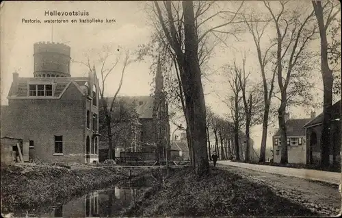 Ak Hellevoetsluis Südholland, Pastorie, watertoren en katholieke kerk