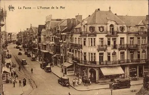 Ak La Panne De Panne Westflandern, L'Avenue de la Mer