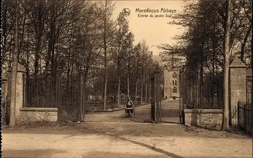 Ak Anhée Wallonien Namur, Abbaye de Maredsous, Entree du jardin Sud