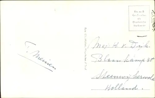 Ak Mayrhofen Tirol, Panorama, Ort im Tal, Grünberg