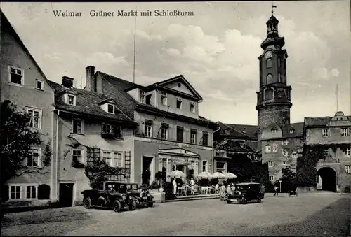 Ak Weimar in Thüringen, Grüner Markt mit Schloßturm