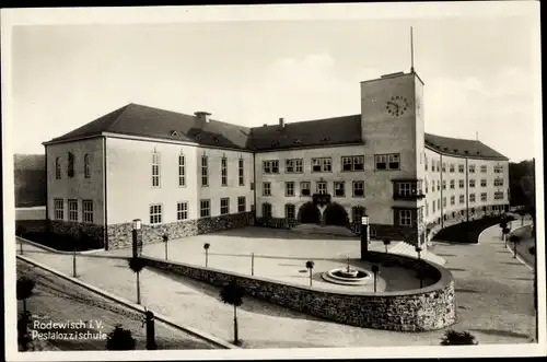 Ak Rodewisch im Vogtland Sachsen, Pestalozzischule