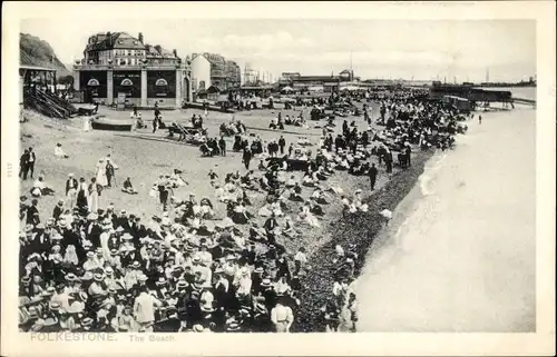 Ak Folkestone Kent England, The Beach
