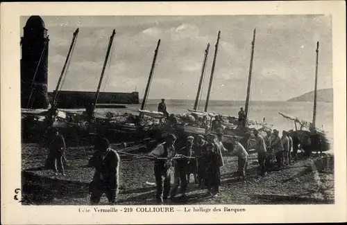 Ak Collioure Pyrénées Orientales, Le hallage des Barques