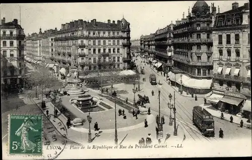 Ak Lyon Rhône, Place de la Republique, Rue du President Carnot, Straßenbahnen