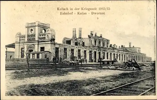 Ak Kalisz Kalisch Posen, Bahnhof, Gleisseite, Kriegszerstörungen, I WK