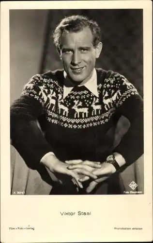 Ak Schauspieler Viktor Staal, Portrait, Pullover