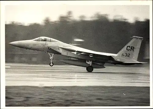 Foto Amerikanisches Militärflugzeug, CR 32, McDonnell Douglas F 15