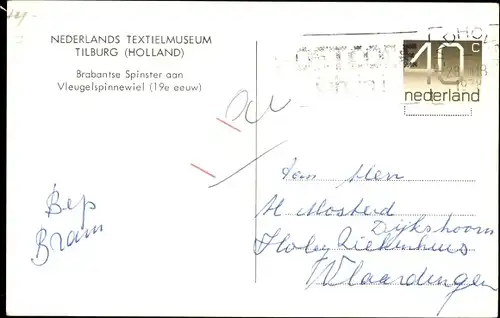 Ak Tilburg Nordbrabant Niederlande, Textielmuseum, Brabantse Spinster aan Vleugelspinnewiel