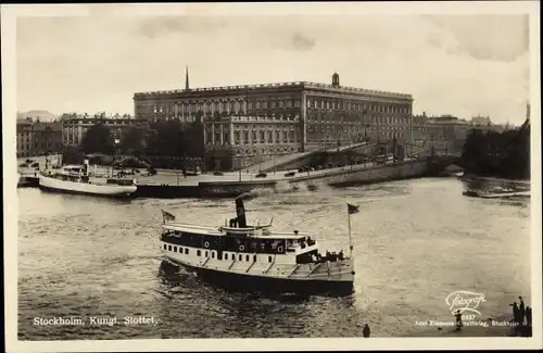 Ak Stockholm Schweden, Kungl. Slottet, Dampfschiff