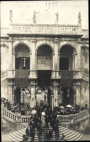 Foto Ak Charleroi Wallonien Hennegau, l'Exposition 1911, Besucher