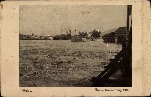 Ak Veles Mazedonien, Überschwemmung 1916, Hochwasser in der Stadt