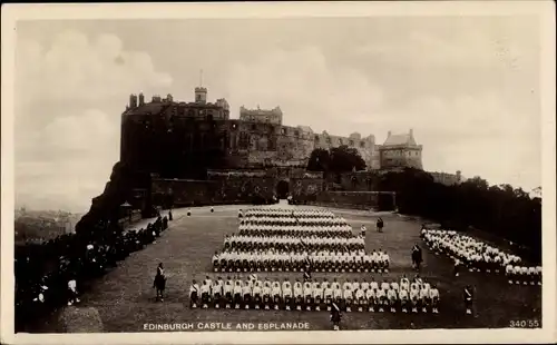 Ak Edinburgh Schottland, Castle and Esplanade